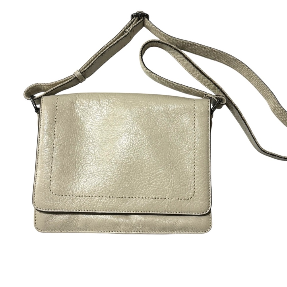Genicci pebbled leather Cream Crossbody Bag